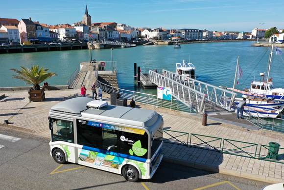 NAVETTE MARITIME ET BUS OLEANE LES SABLES D'OLONNE - www.oleane-mobilites.fr